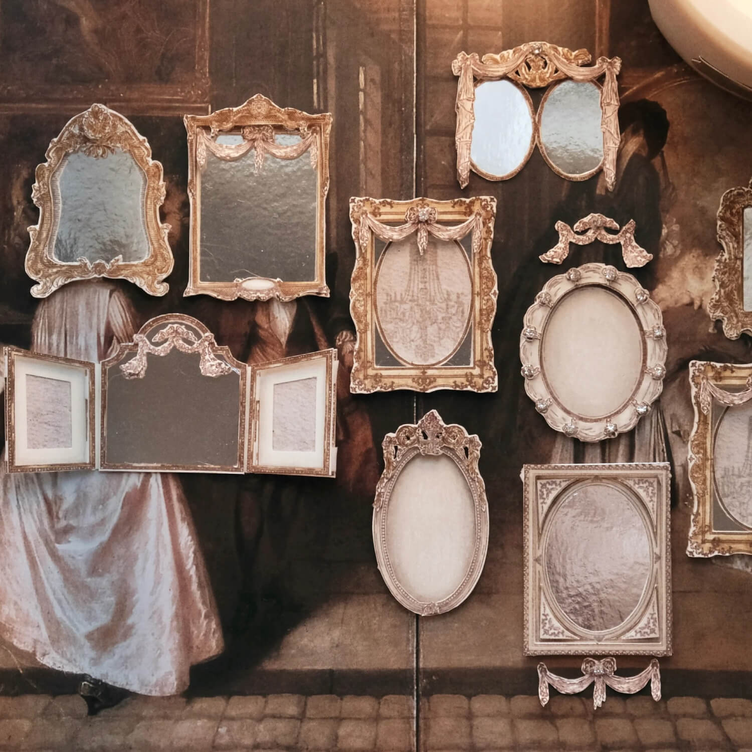 Jieyanow Atelier Frame The Moment