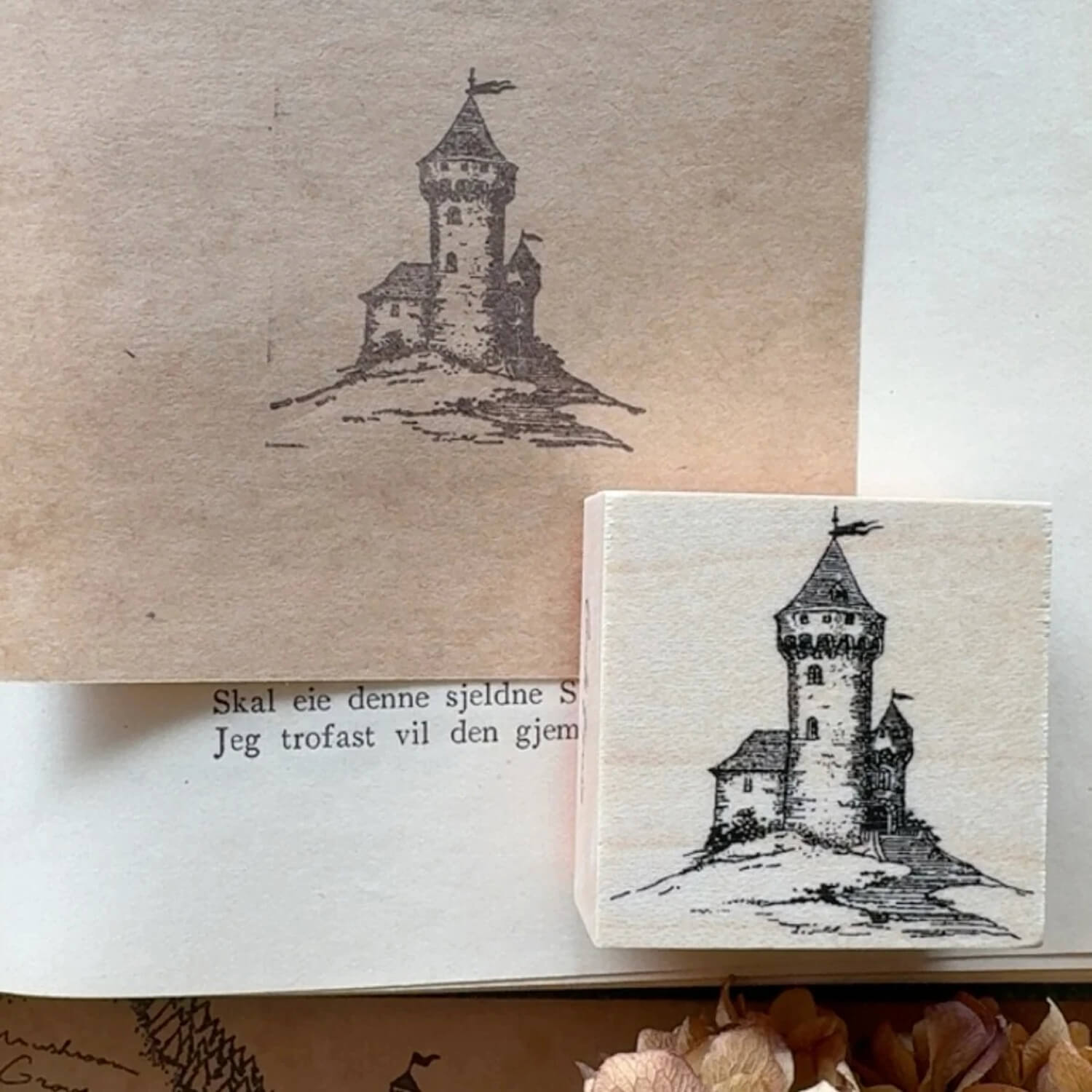 Keiko Endo Wood Mount Stamp Set – Canelé Forest Village