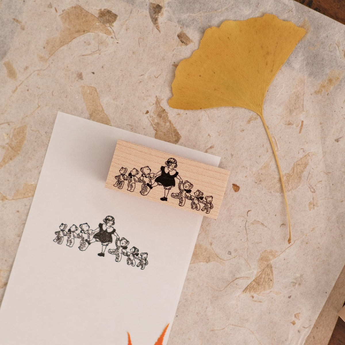 Krimgen Rubber Stamp - Hand in Hand