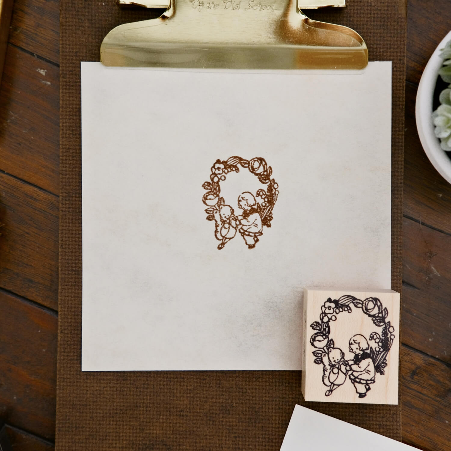 Krimgen Stamp – Glowing Plants