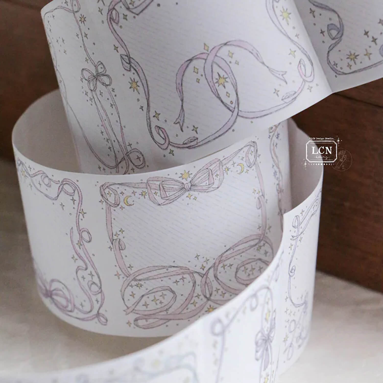 LCN Peel-and-stick Memo Roll – Bow Frames