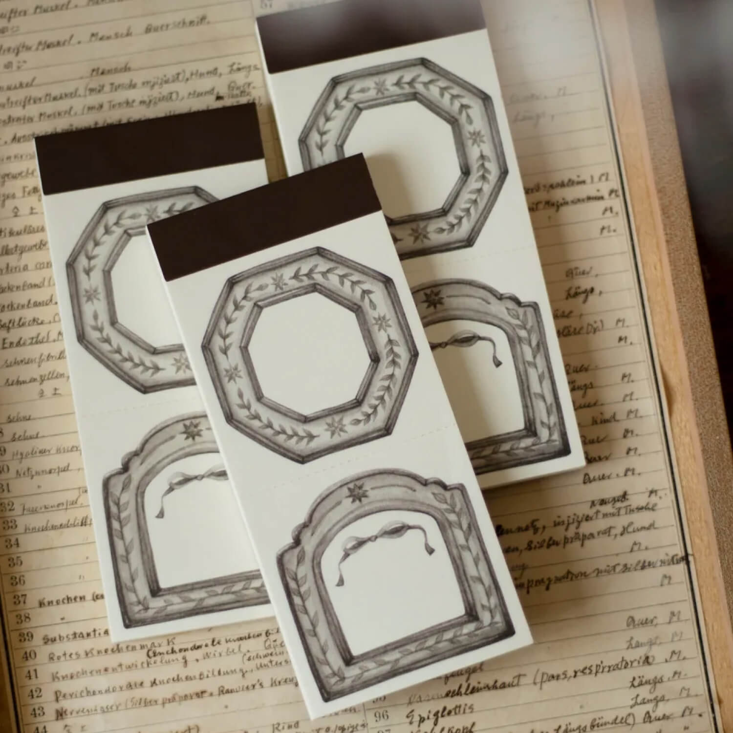 Loidesign Letter Pad – Star Frame