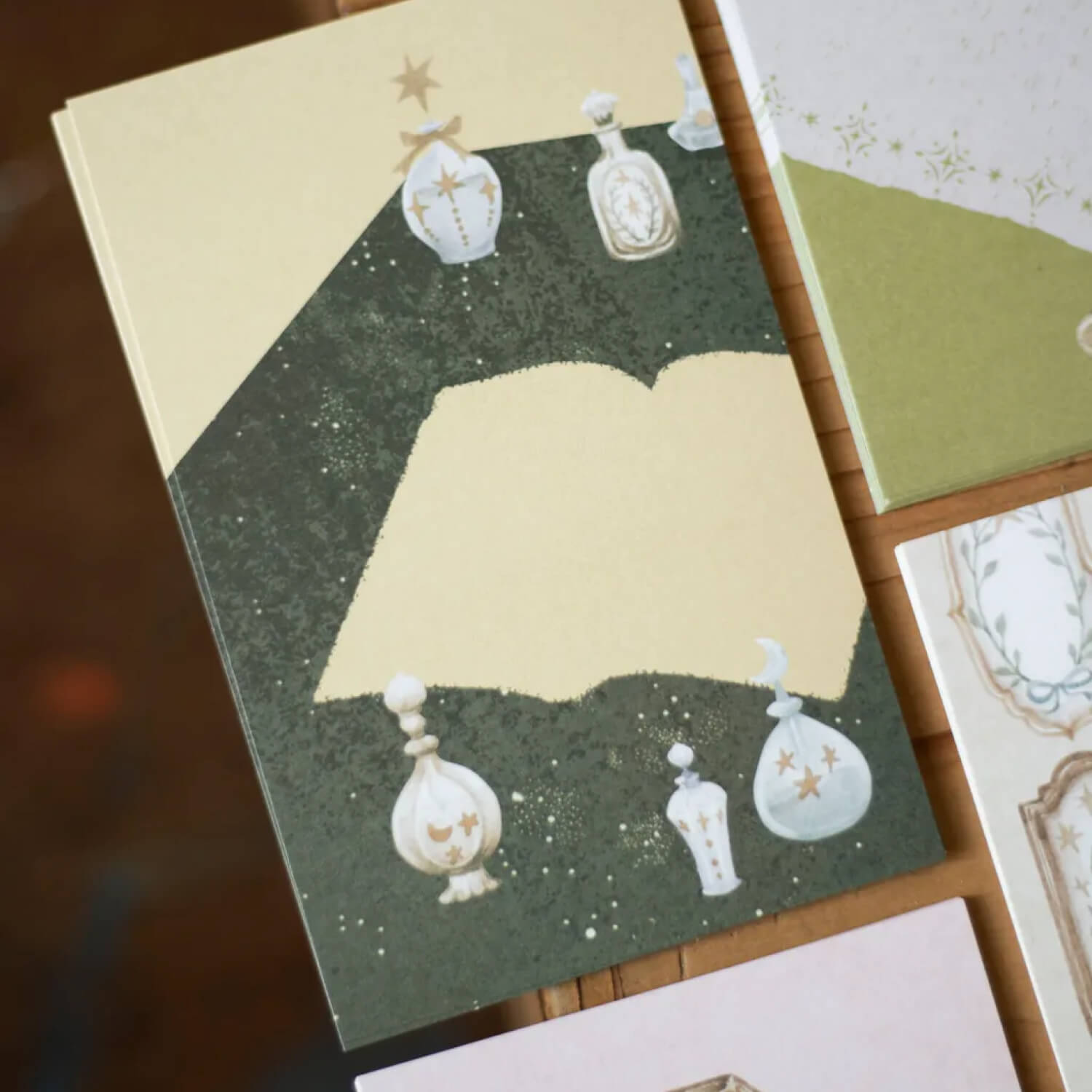 Loidesign Mini 6 Memo – Witch's House Corridor