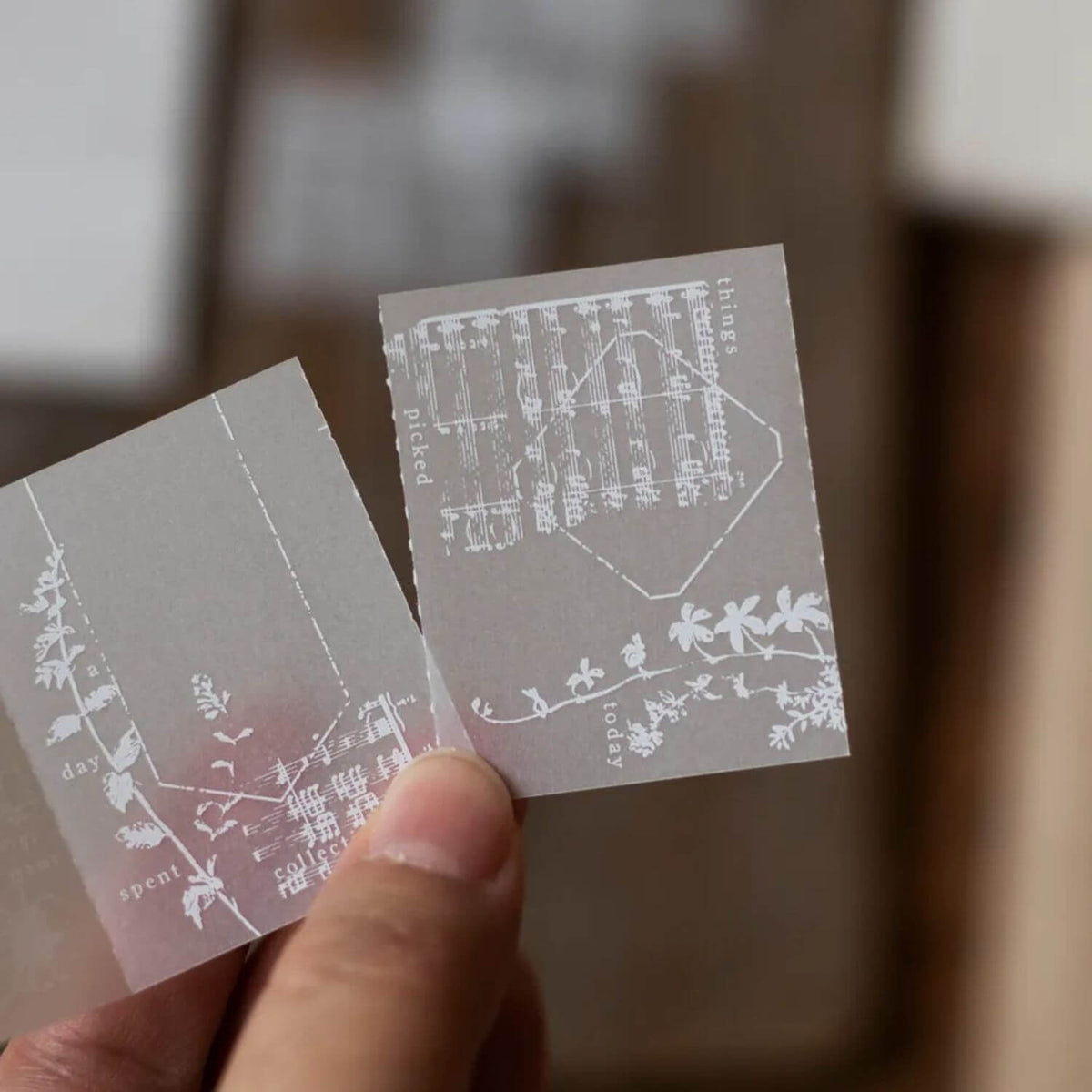 Loidesign Tracing Paper Memo Pad - Garden Fragments (Cut Flowers)