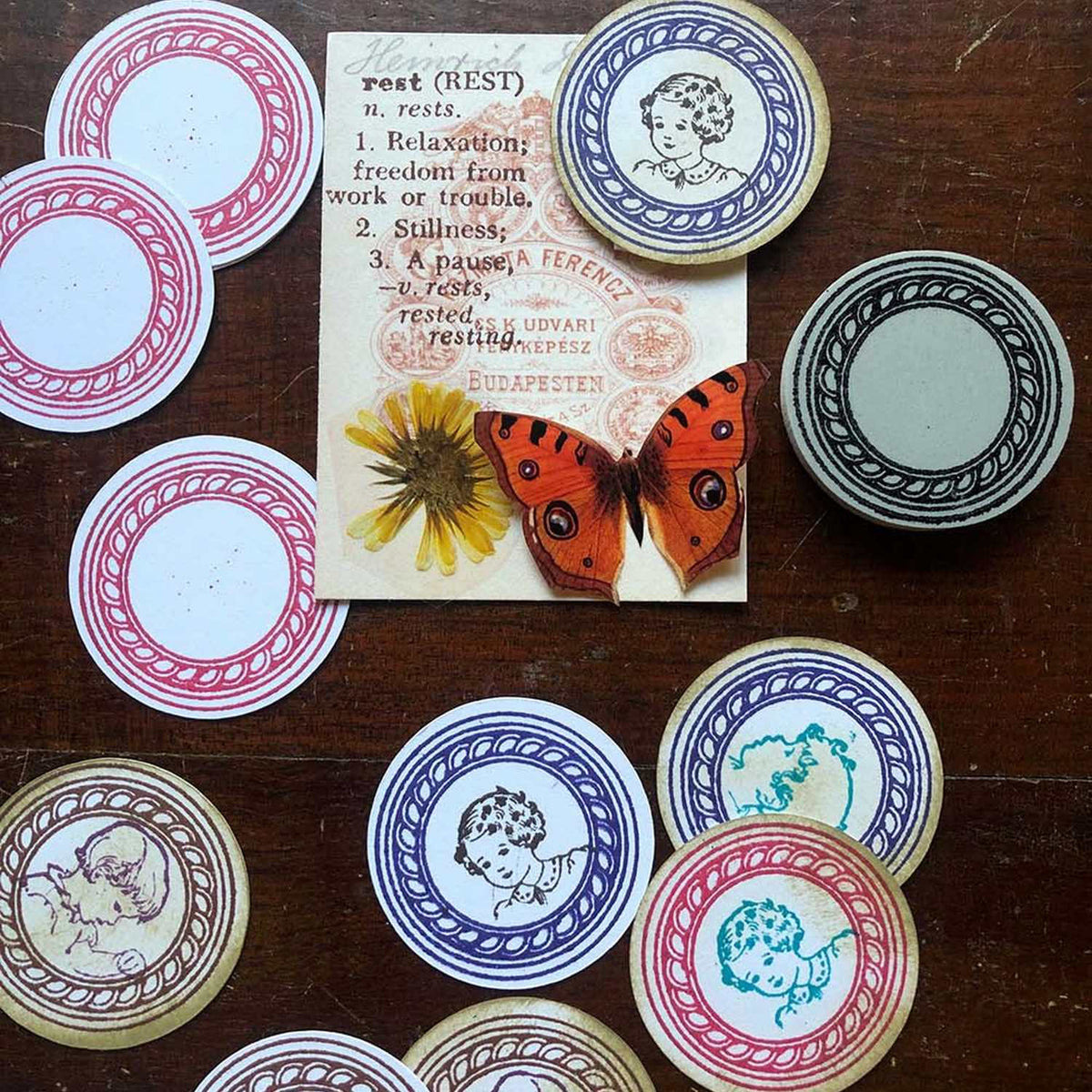 MIC MOC Rubber Stamp – Vintage Circle Label