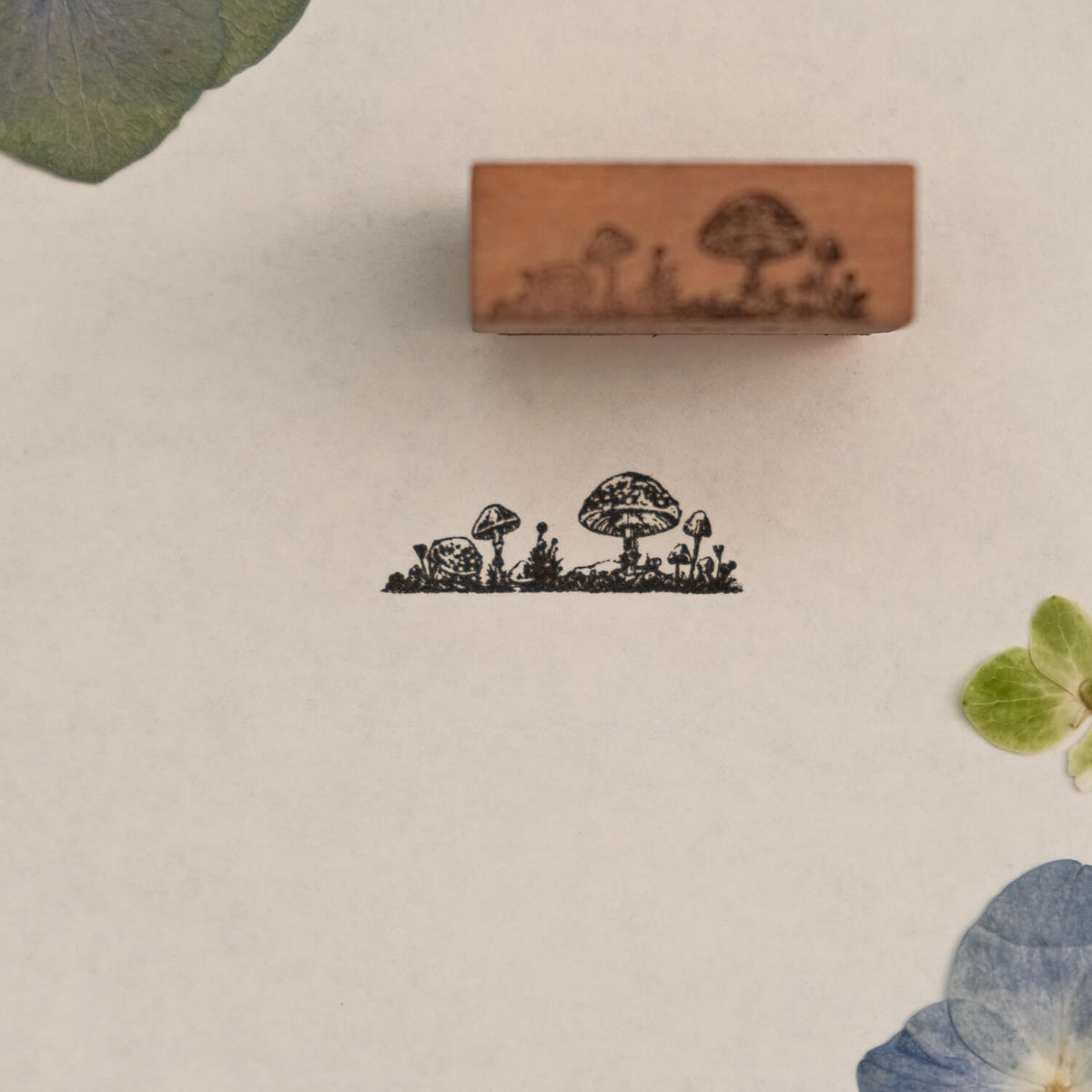 Monpoche Wood Stamp – Mushroom Colony (Under Growth)
