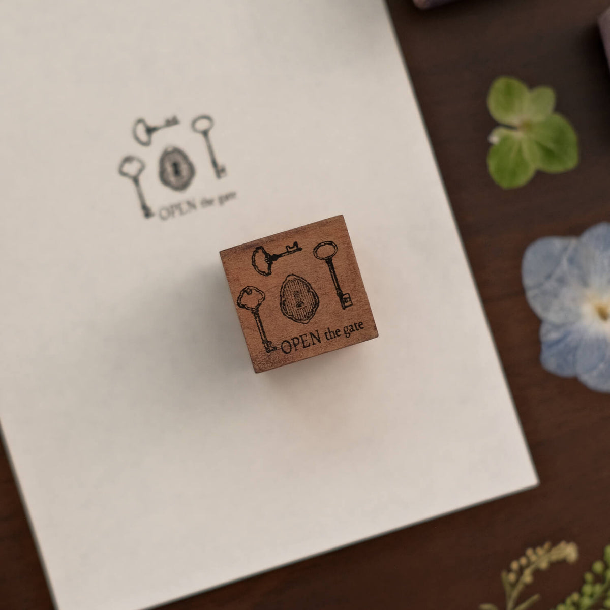 Monpoche Wood Stamp – Open the Gate