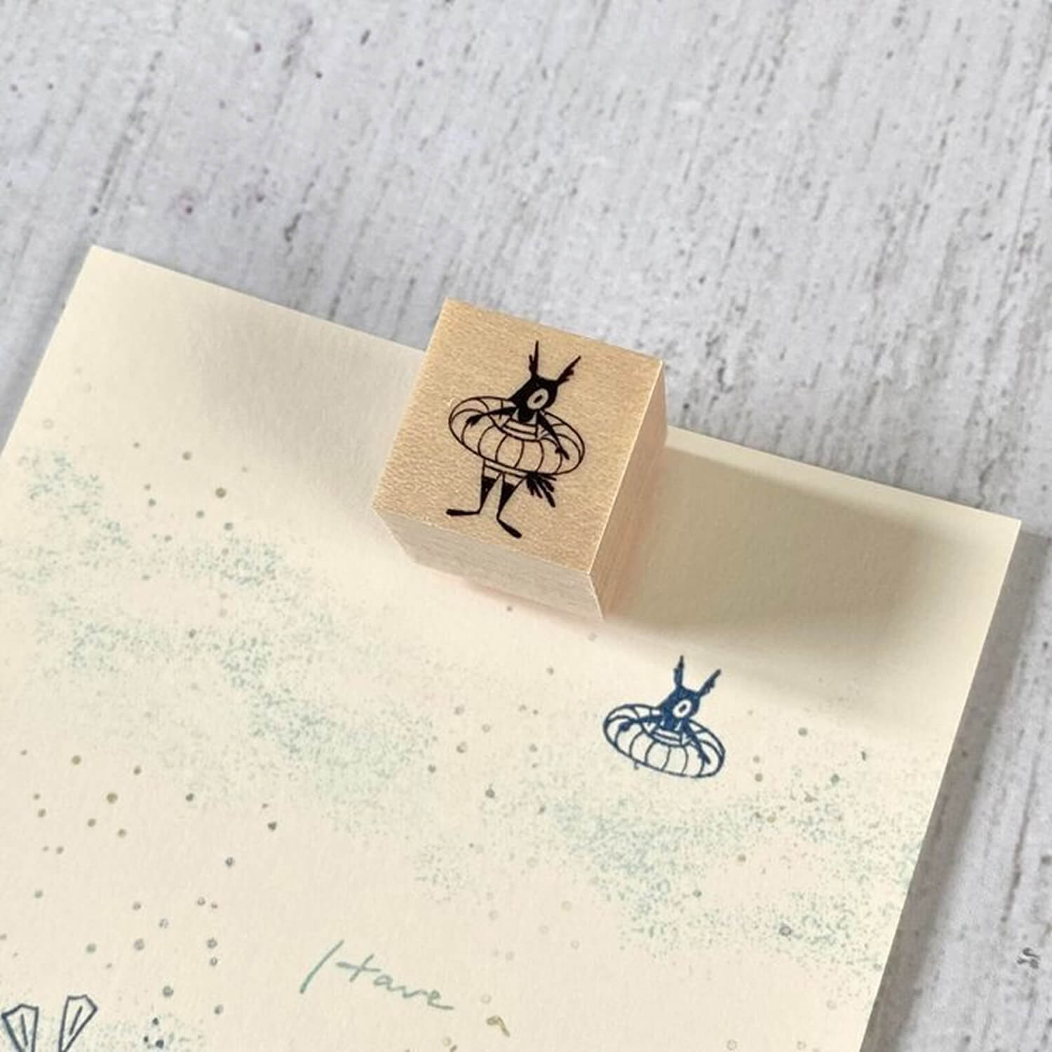 Mori Ringo Rubber Stamp – Float Ring Squirrel