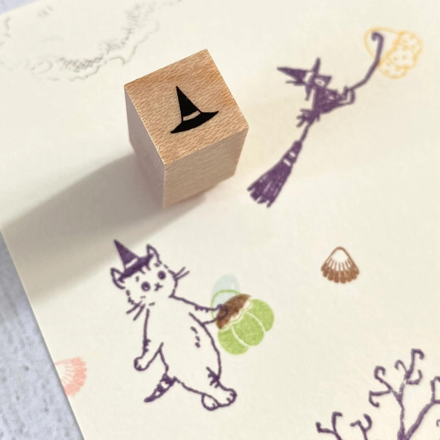 Mori Ringo Rubber Stamp – Pointed Hat
