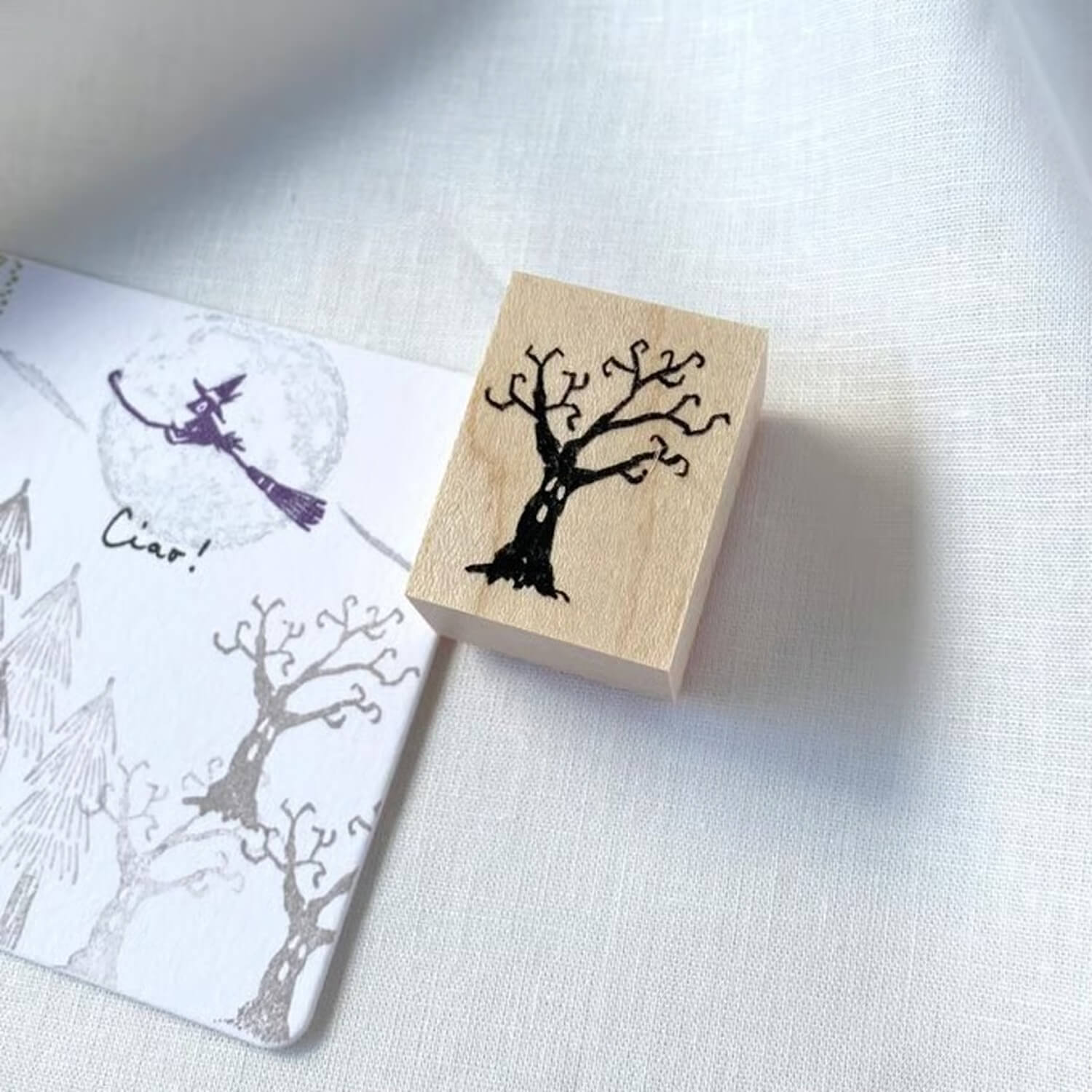 Mori Ringo Rubber Stamp – Spooky Tree