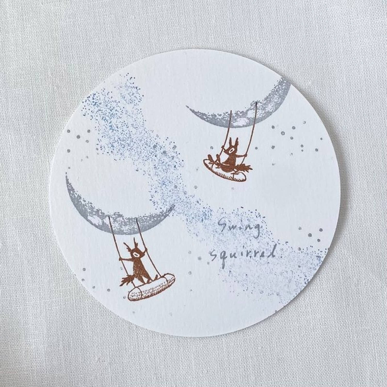 Mori Ringo Rubber Stamp – Swing Squirrel Right