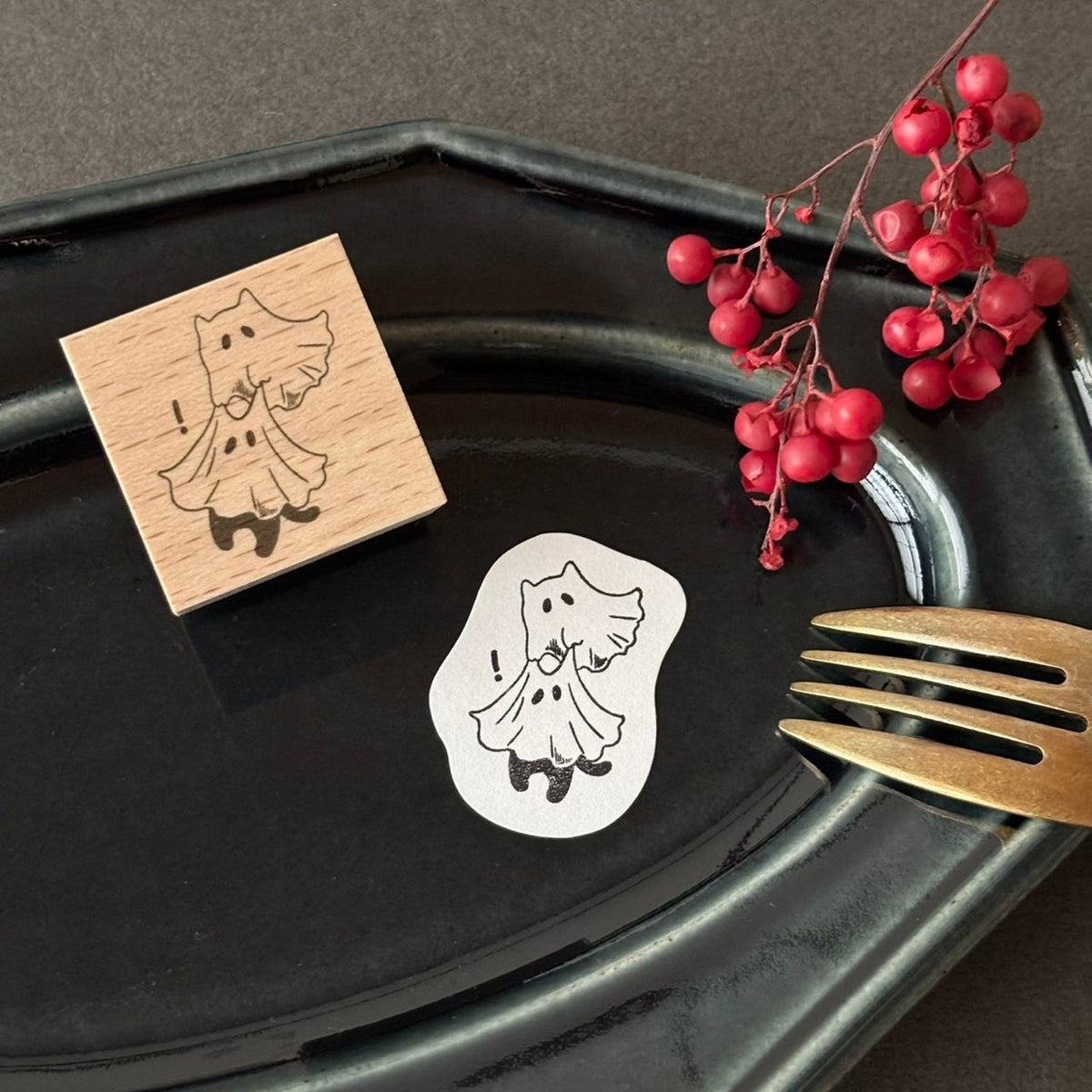 Nemunoki Stamp – Surprised Ghost