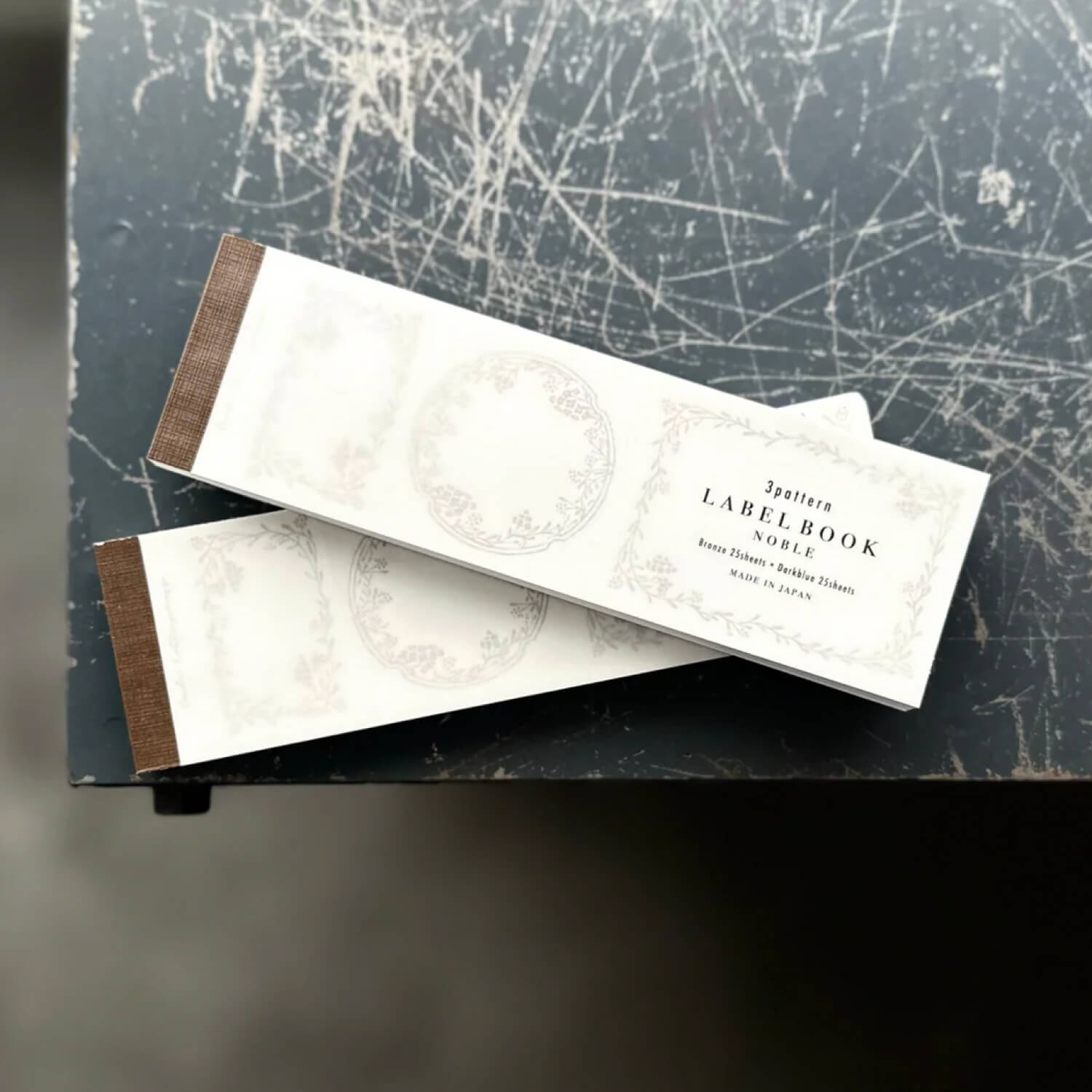 Oeda 3-Pattern Label Book Noble - Bronze &amp; Dark Blue