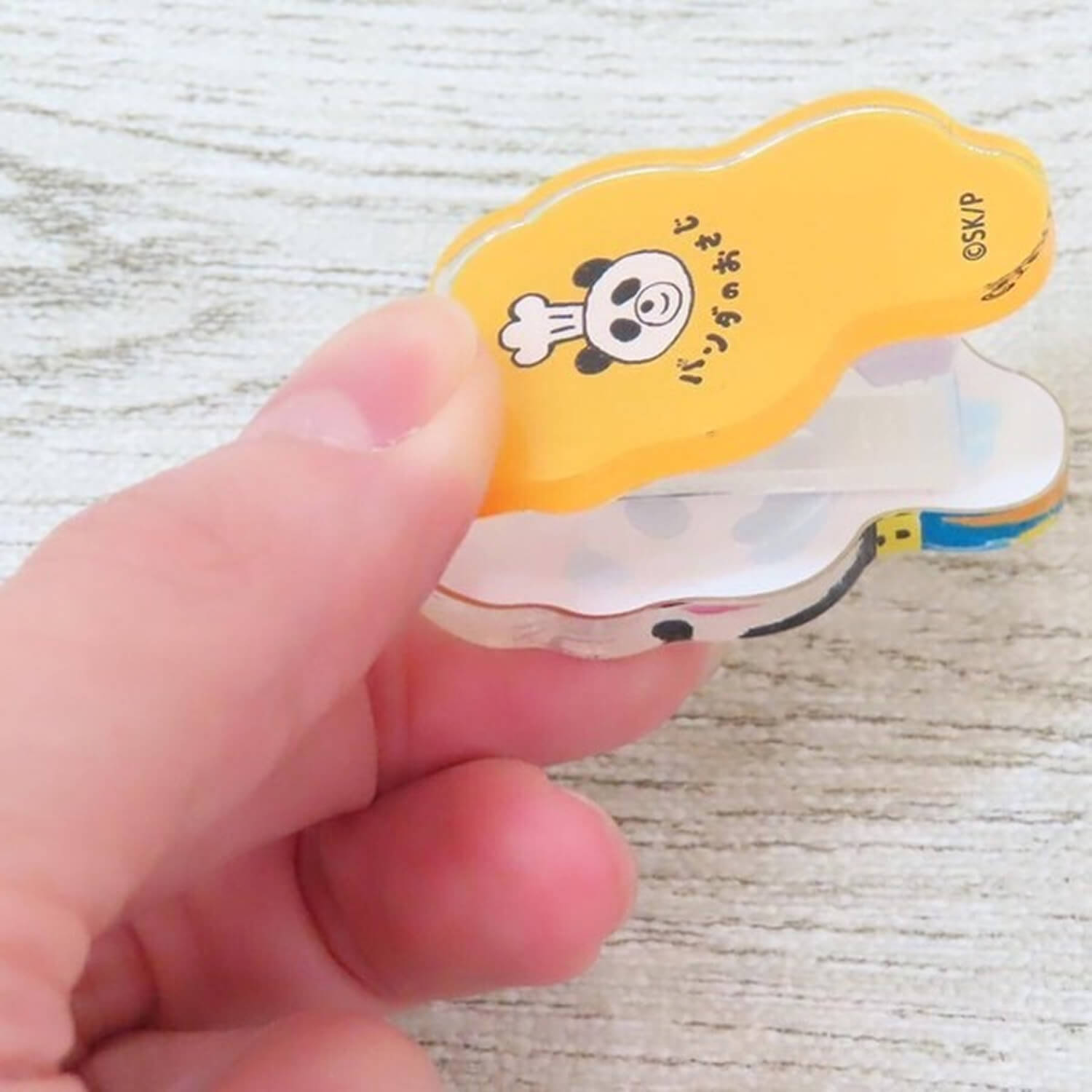 Panda no Osaji Die-Cut Acrylic Clip – Osaji