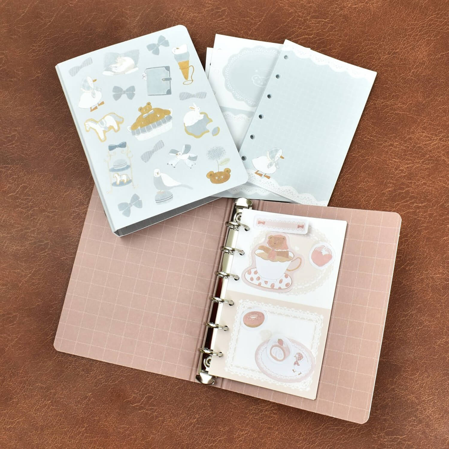 Papier Platz × Tobimatsu Shoichiro M6 Binder – Pink Favorite
