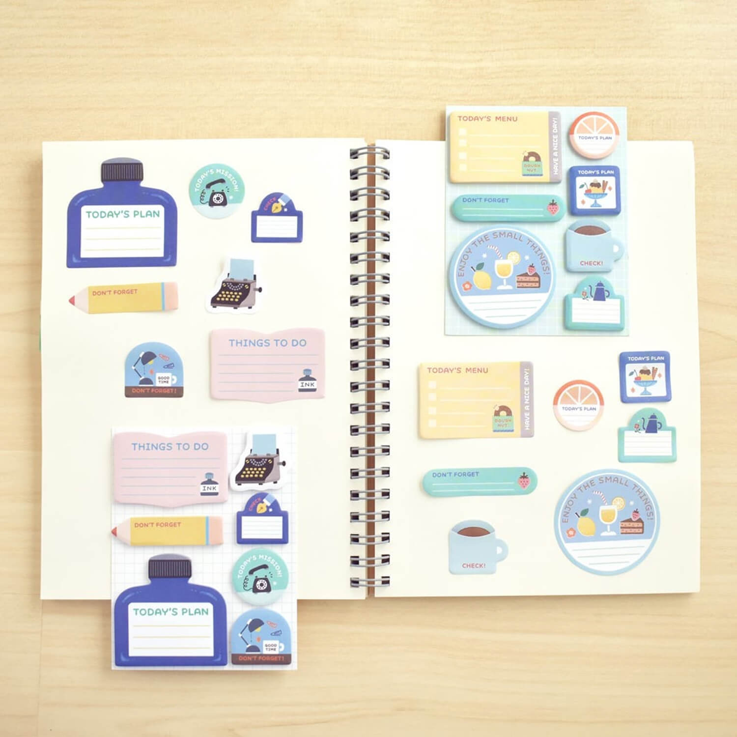 Papier Platz × eric Mini Sticky Notes – Fruit &amp; Sweets