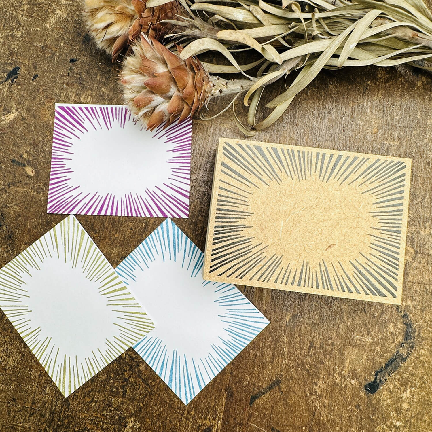 Rira Rira Pattern Stamp – Concentration Lines