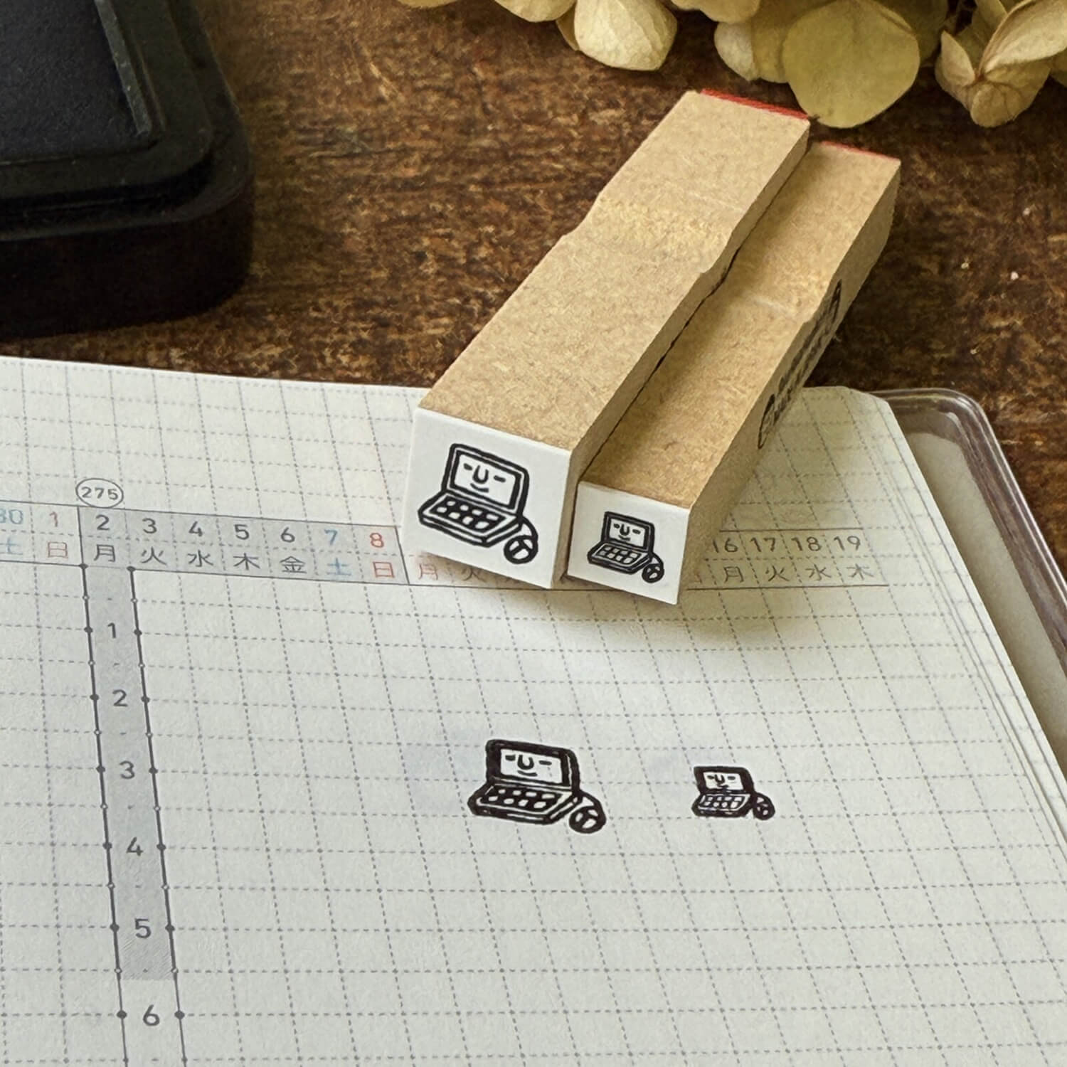 Rira Rira Mini Stamp – Computer