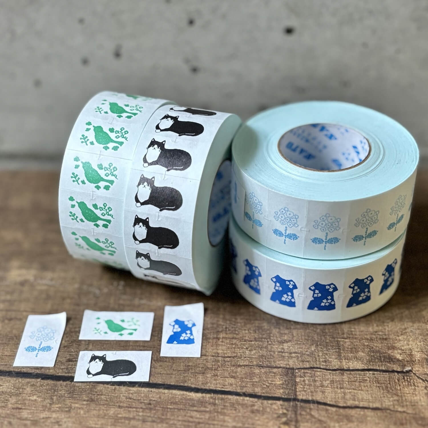 Seitousha Labeler Roll Stickers – Sock Cat