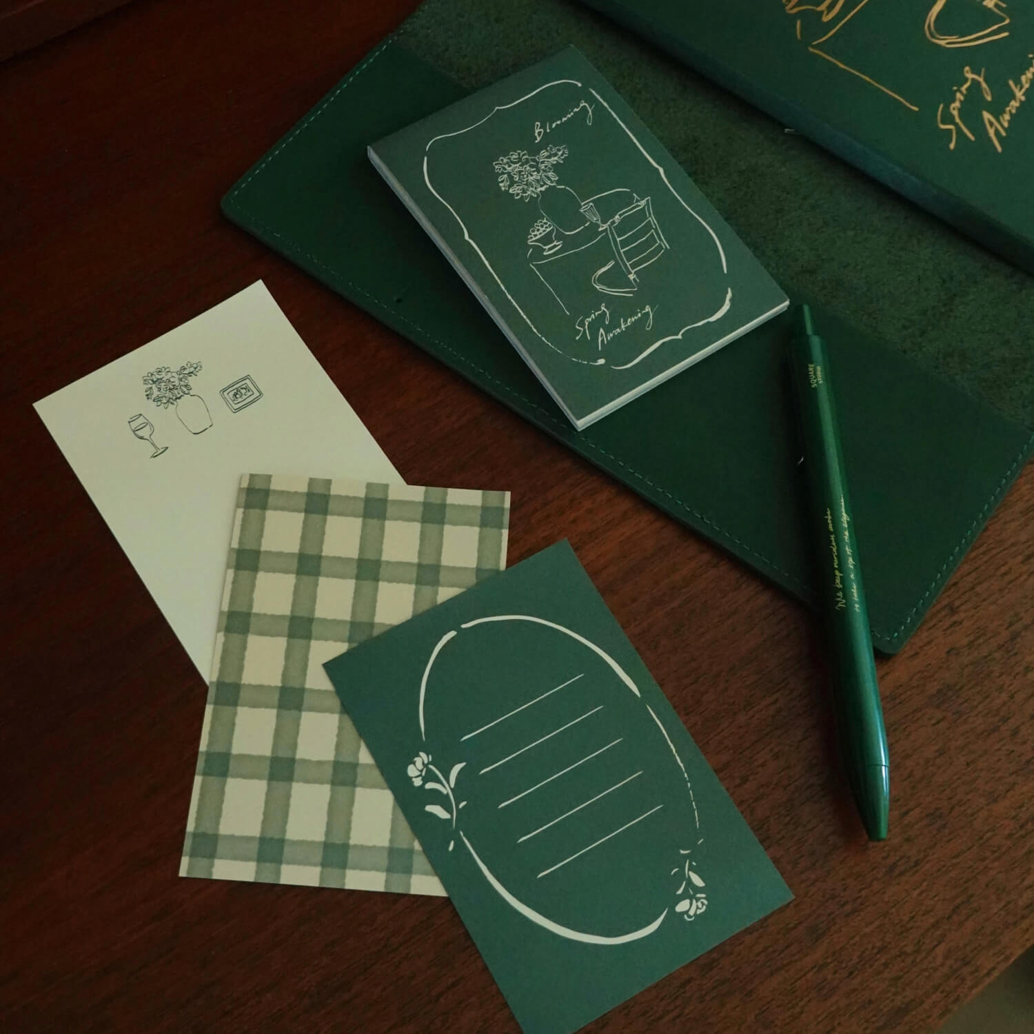 Square Studio Quartet Memo Pad