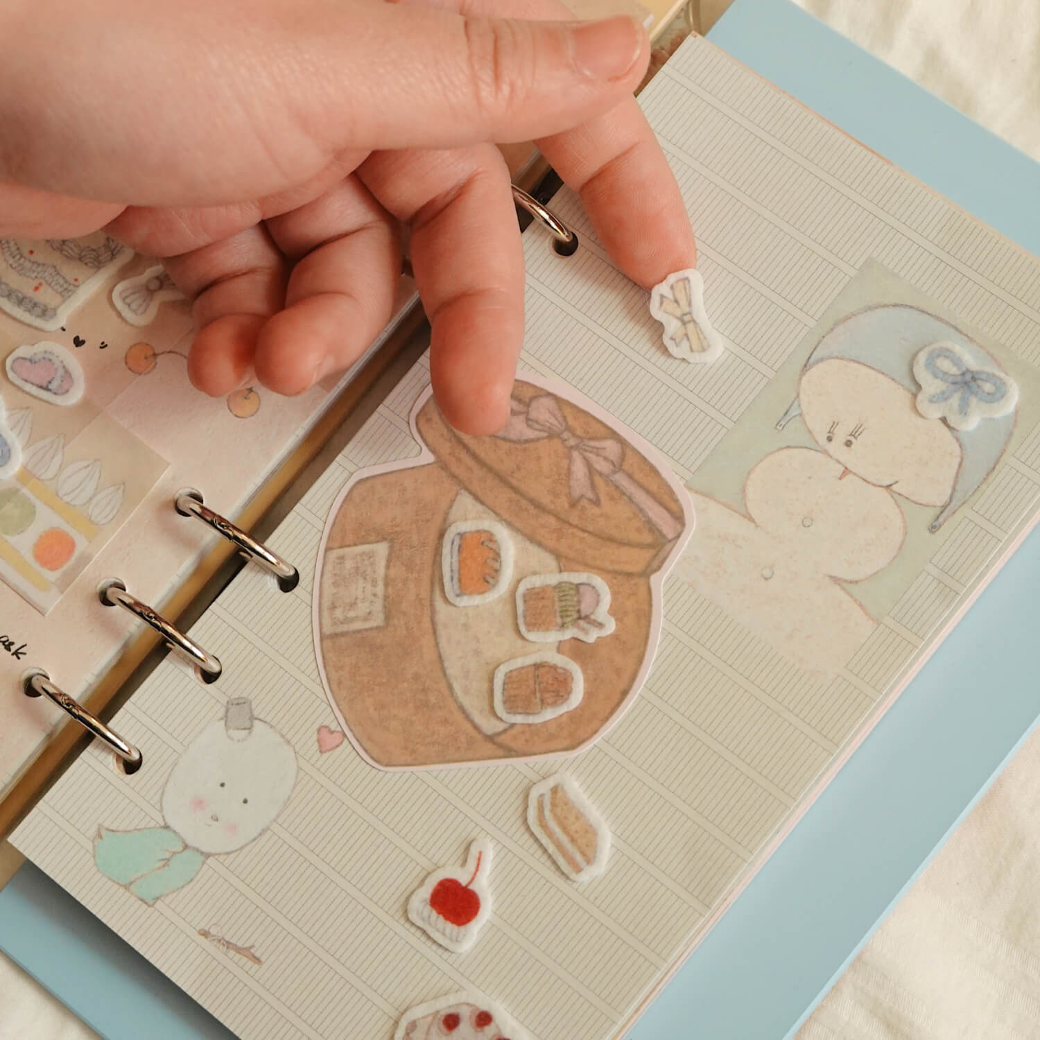 Square Studio x Pige A6 Personal Ring Planner Refill – Illustrated Pages