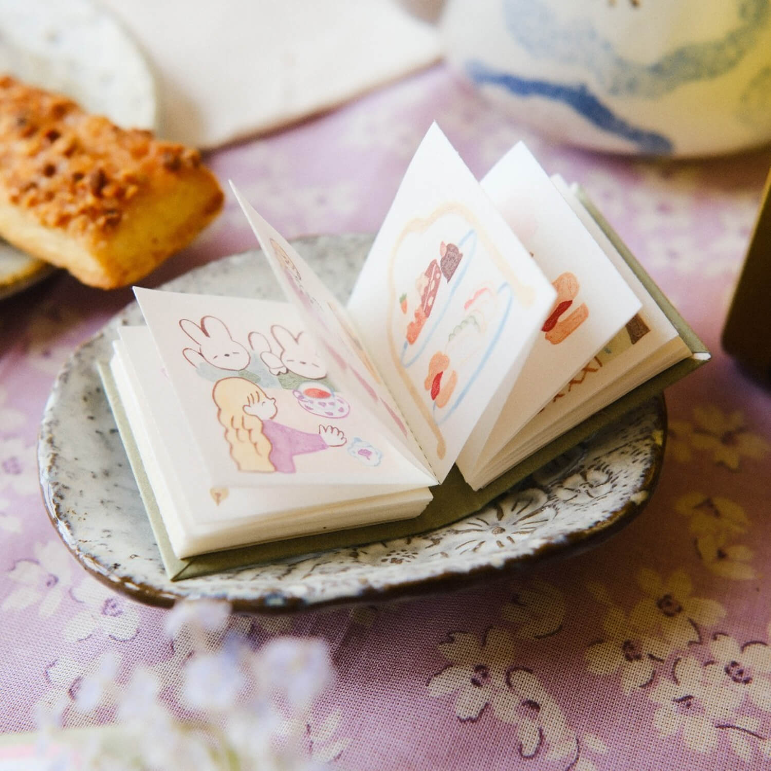 Teayou Kiss-Cut Sticker Book – Seasonal Tea Party Vol. 1
