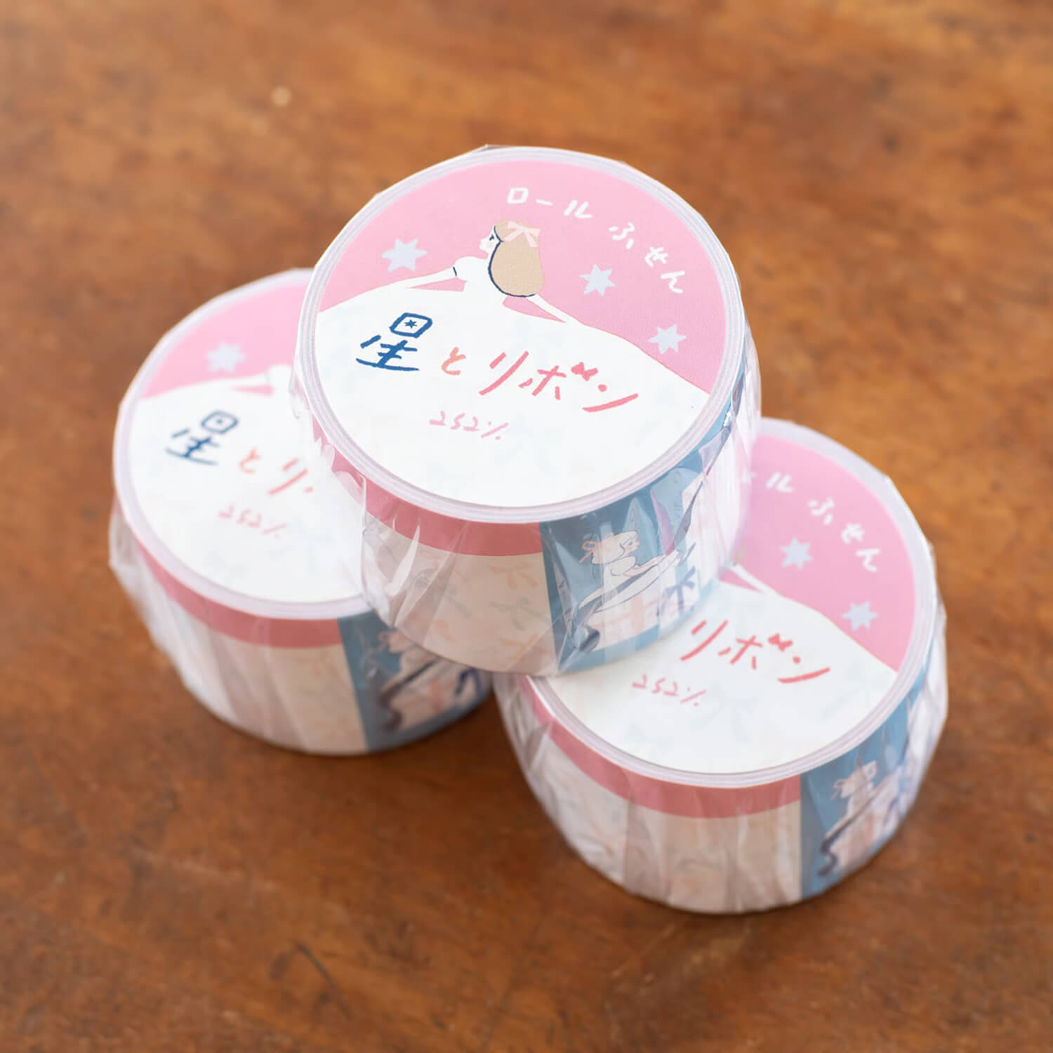Tegamisha x 252% Roll Sticky Notes – Stars and Ribbons