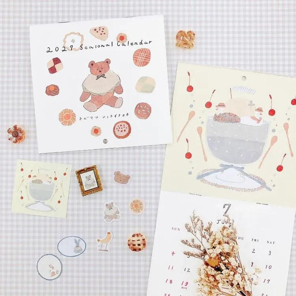 Tobimatsu Shoichiro 2027 Seasonal Calendar – Swan’s Calendar