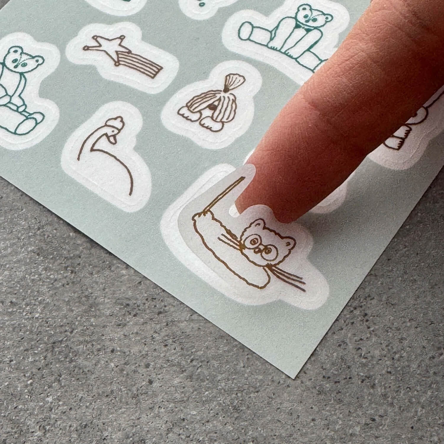 Tobimatsu Shoichiro × Mizushima Tracing Stickers – Cheering Animals