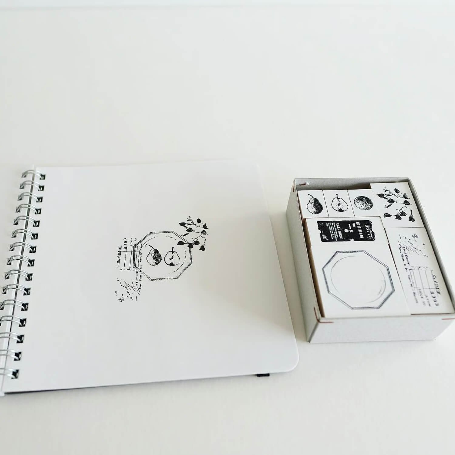 Yohaku Rubber Stamp – Octagonal (S-080)