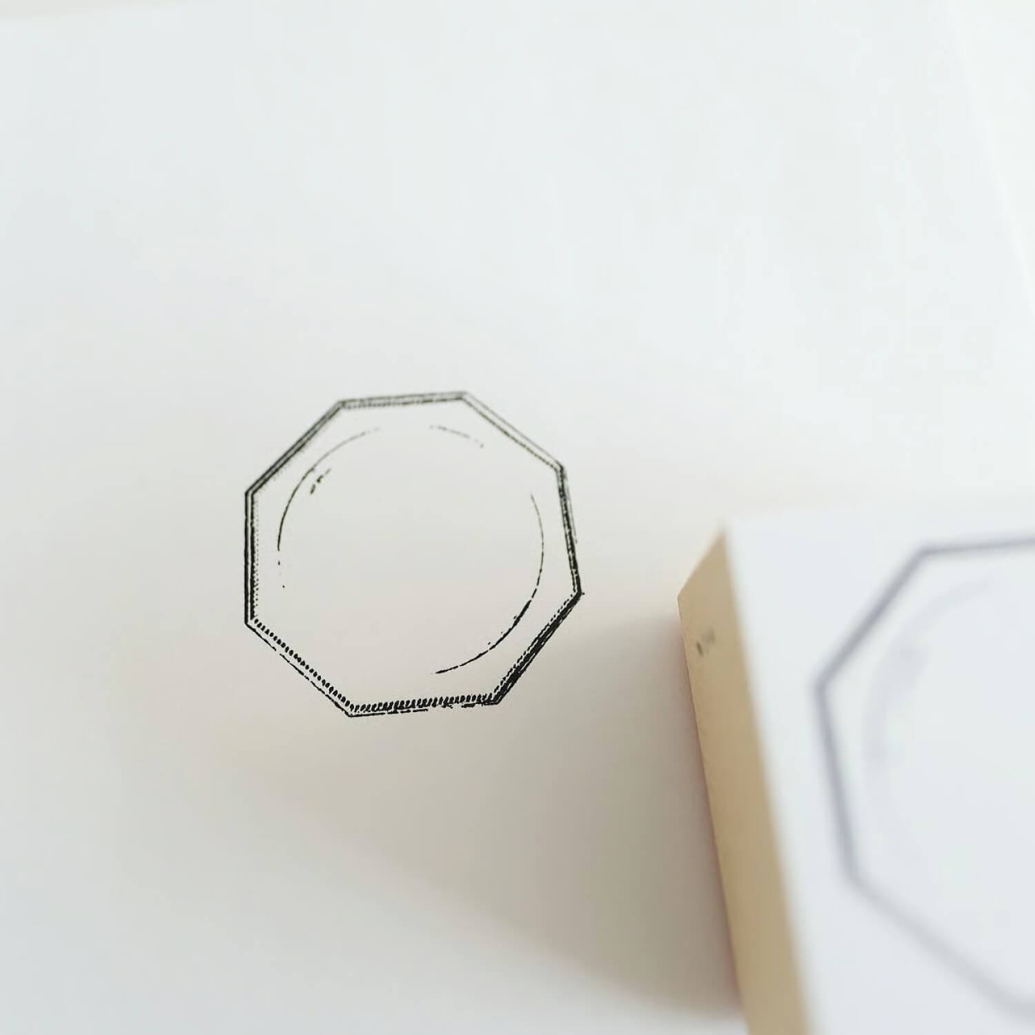 Yohaku Rubber Stamp – Octagonal (S-080)