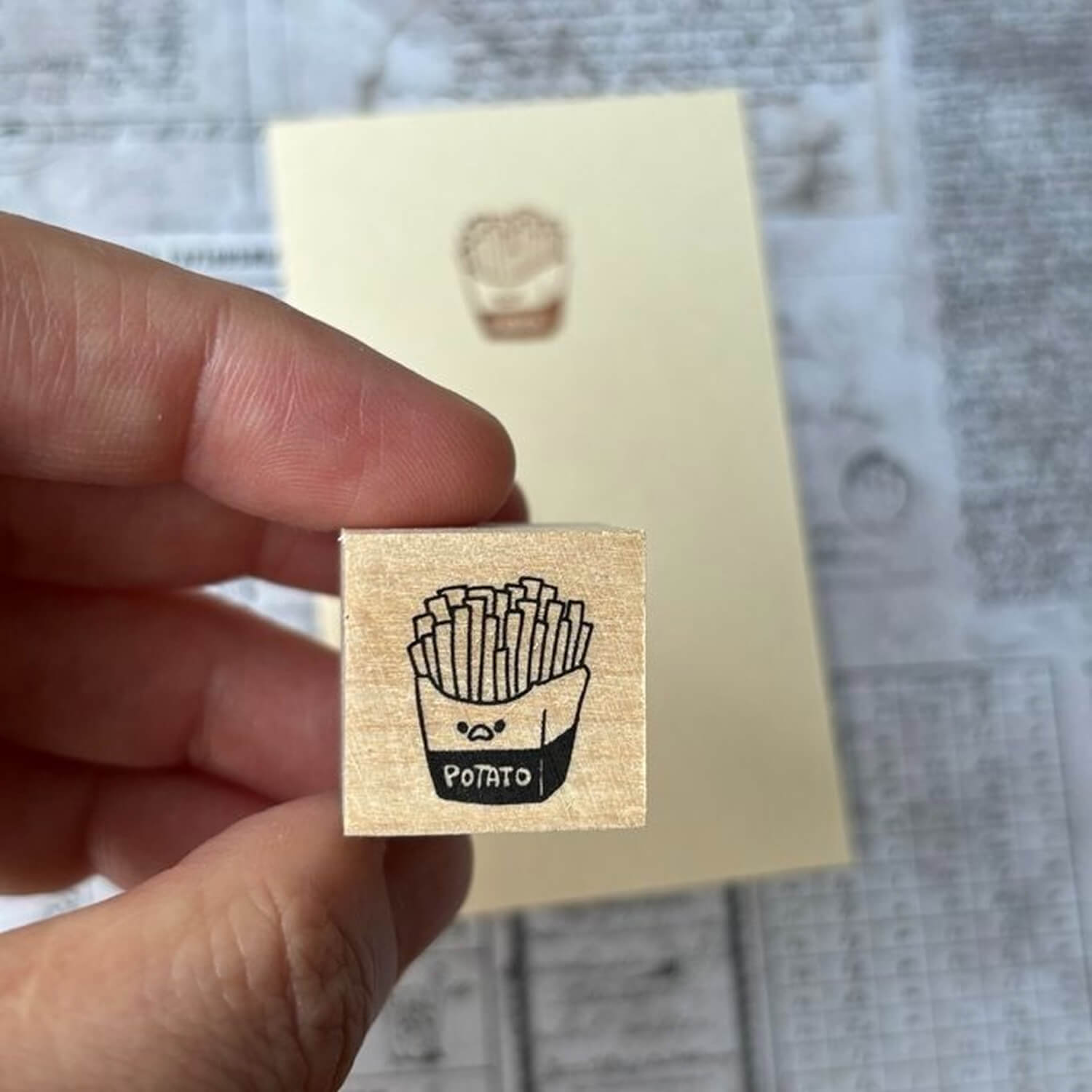 Yun Rubber Stamp – French Fries Mother Hen