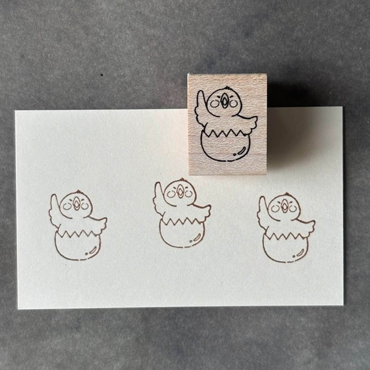 Yun Rubber Stamp – Hi Chick