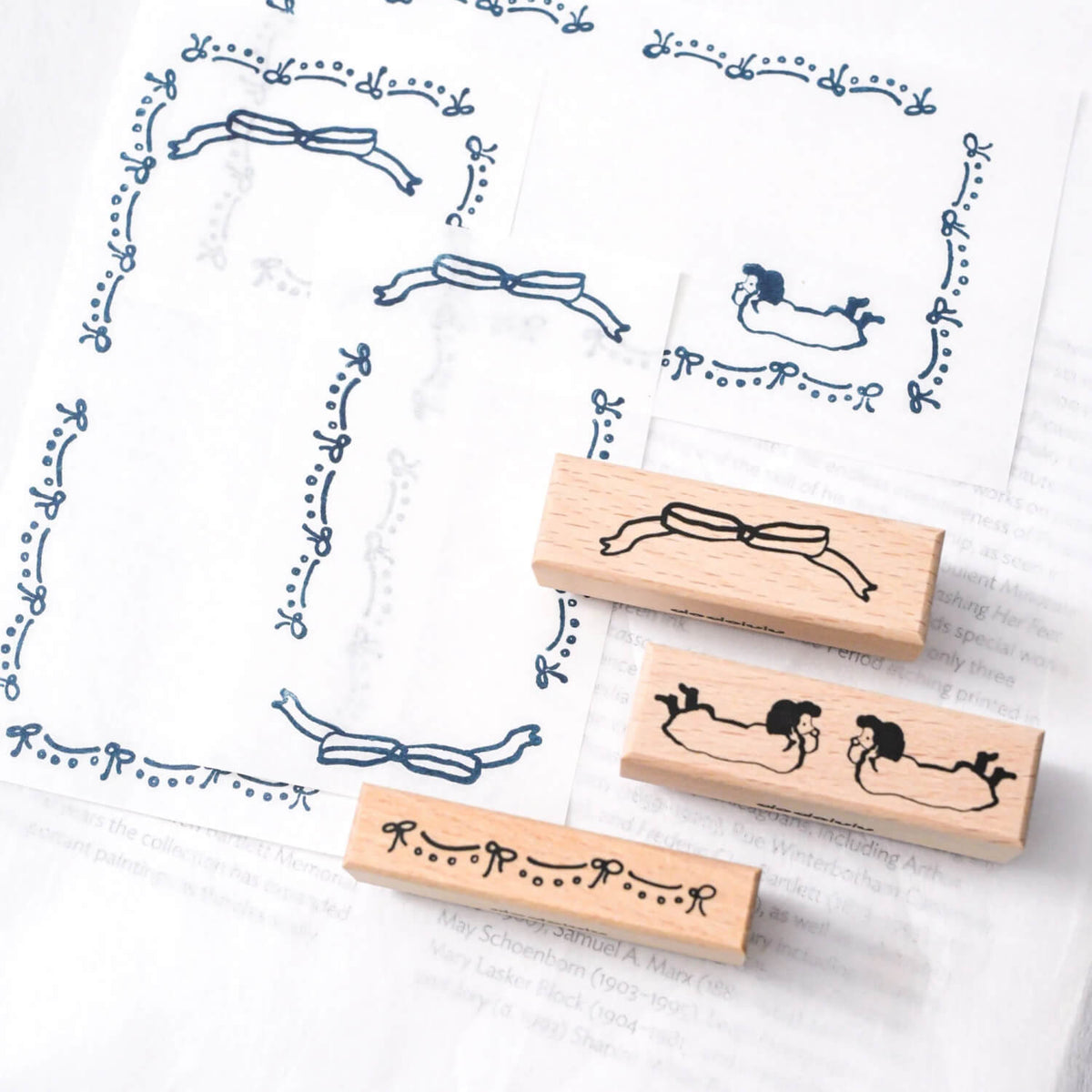 dodolulu Wooden Stamp Set - Beholding