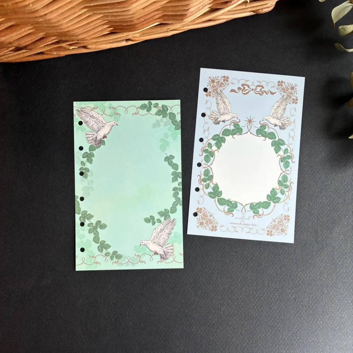 nemunoki paper item x merilforel Wreath-Making M6 Double-Sided Printed Memo