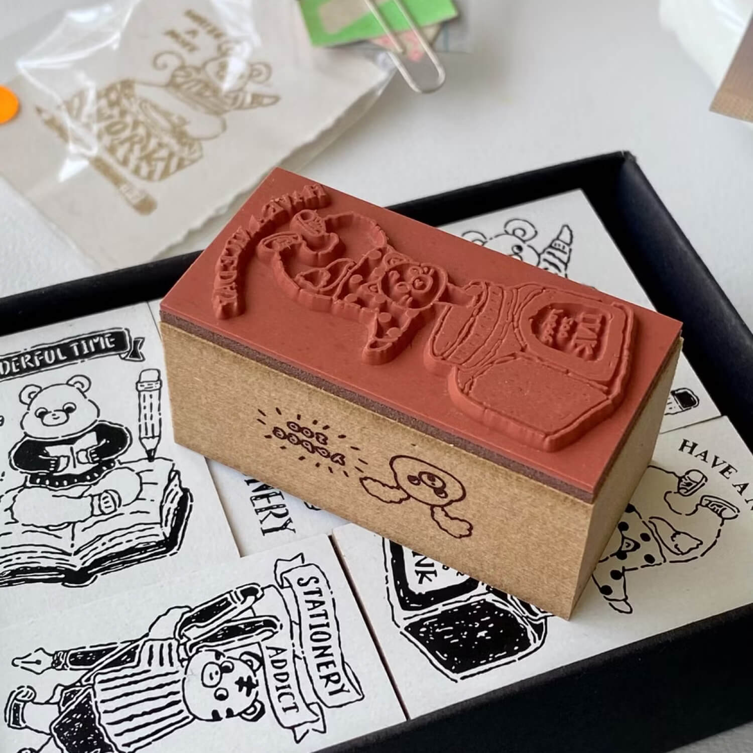 Yabee Zoo Wood Mount Stamp – Happy Animal Stationery