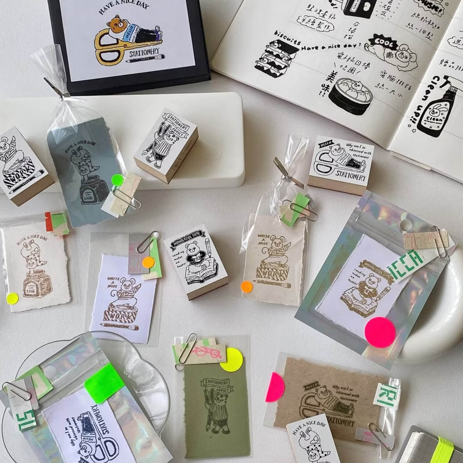 Yabee Zoo Wood Mount Stamp – Happy Animal Stationery